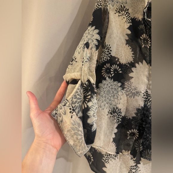 H&M See Through Floral Black and Tan  Women's Blouse - Picture 2 of 8